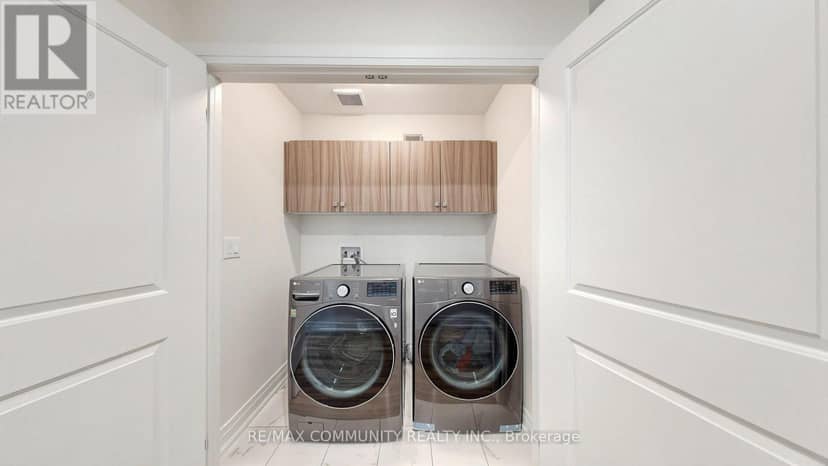 1034 Skyridge Boulevard — photo 31 of 39