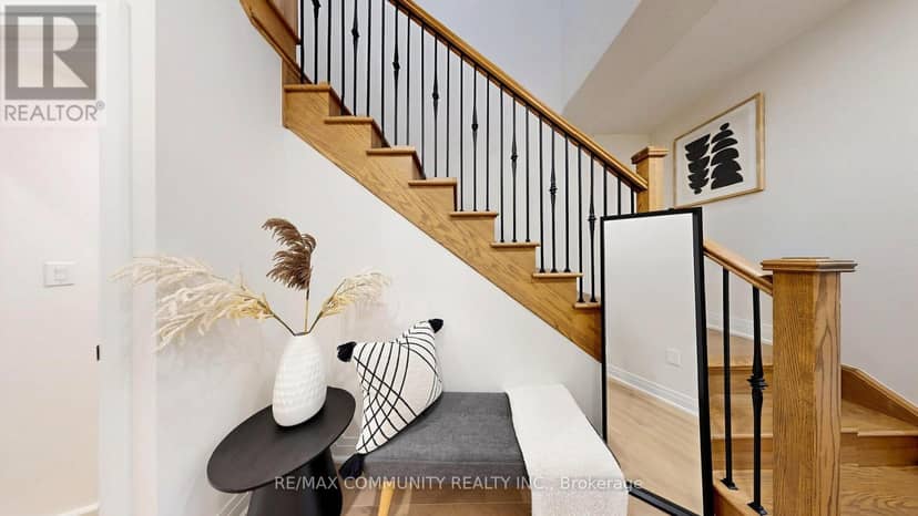 1034 Skyridge Boulevard — photo 5 of 39