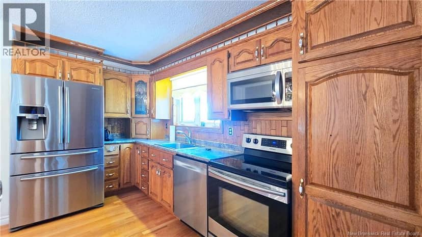 197 Ayer Avenue — photo 11 of 40
