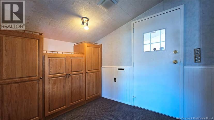 197 Ayer Avenue — photo 34 of 40