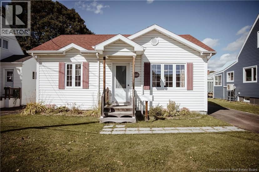 223 Dover Street, Campbellton