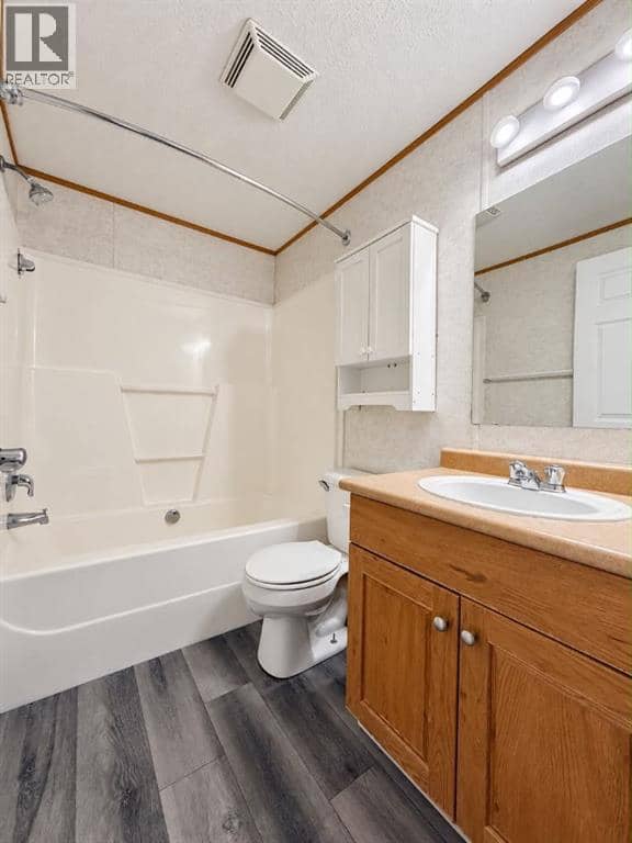 264 Mawdsley Crescent — photo 9 of 14