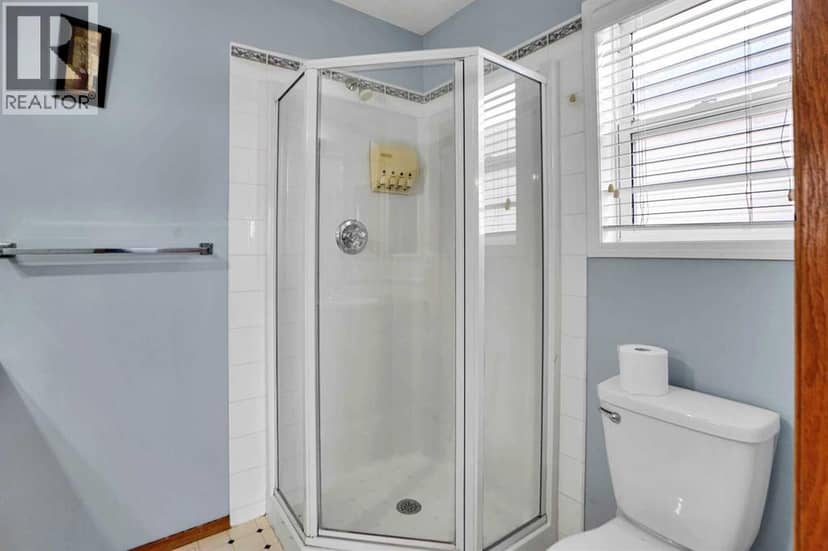 193 Martindale Drive NE — photo 24 of 40