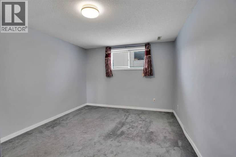 193 Martindale Drive NE — photo 40 of 40