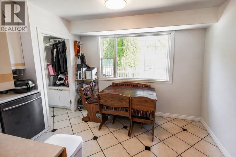 4523 GRAHAM AVENUE, Terrace, photo 5