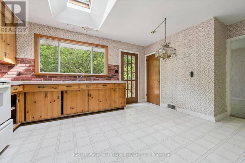 1118 Melvin Avenue — photo 19 of 26