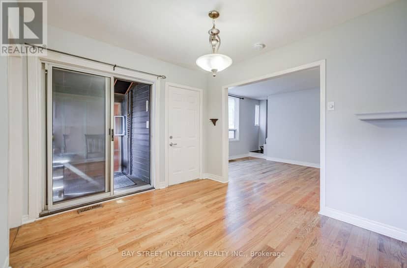 19 Robinson Avenue — photo 20 of 40