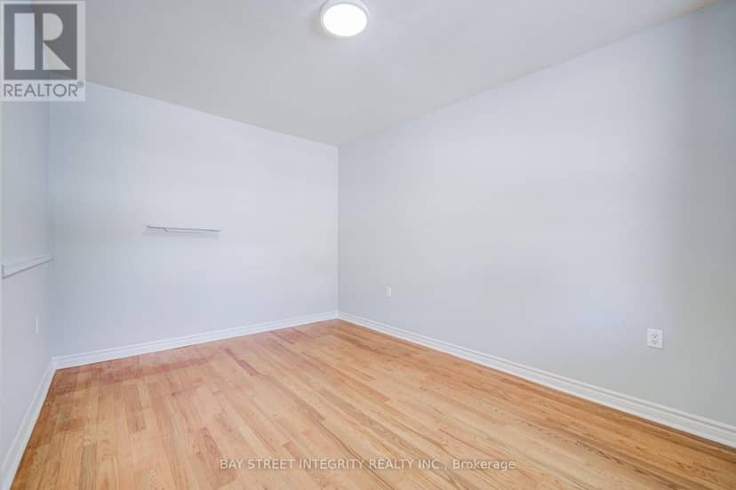 19 Robinson Avenue, Toronto, photo 6
