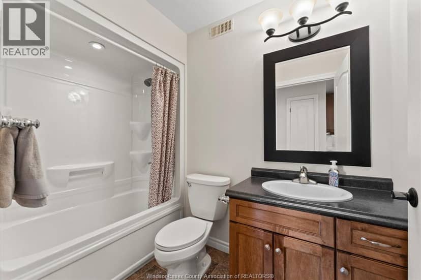 523 Golfview — photo 23 of 40