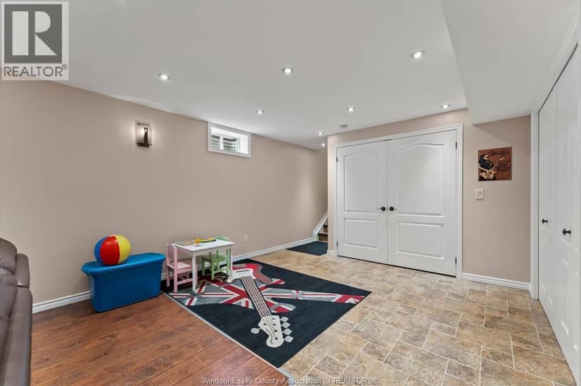 523 Golfview — photo 31 of 40