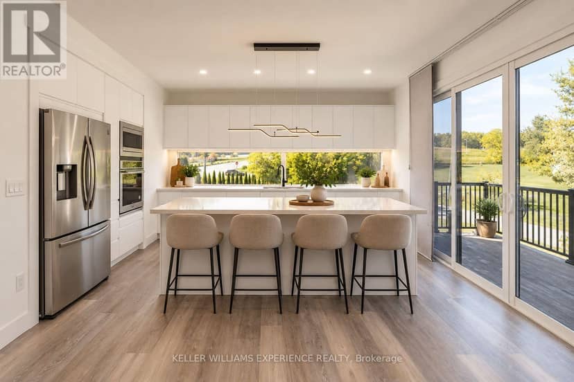 1055 Henry Street, Tay, photo 3