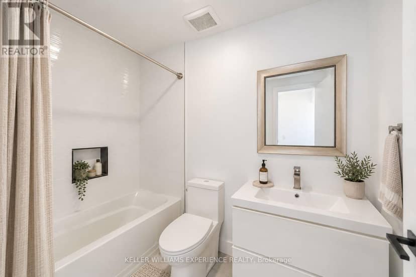 1055 Henry Street — photo 9 of 28
