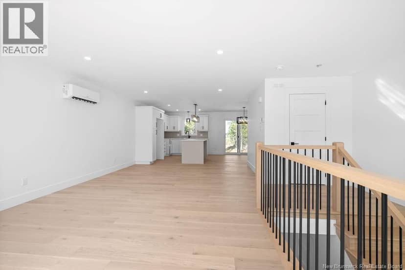 165 Carrington Drive — photo 5 of 38