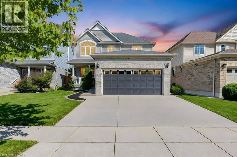 88 DECARO Crescent — photo 1 of 40