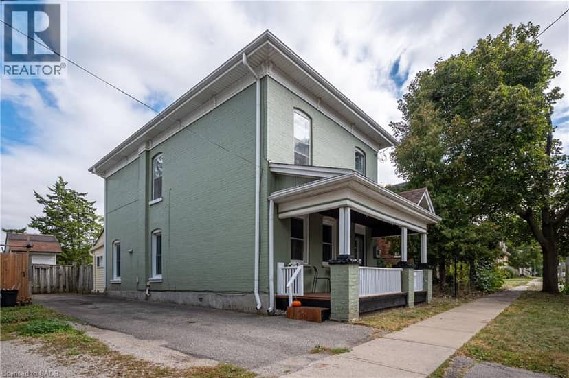 137 ALFRED Street, Brantford, photo 3