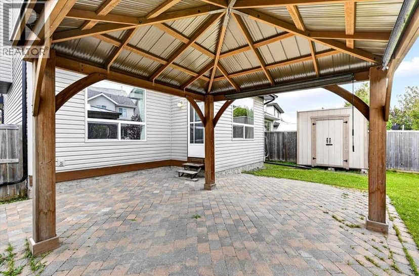 380 Royal Oak Heights NW — photo 37 of 39