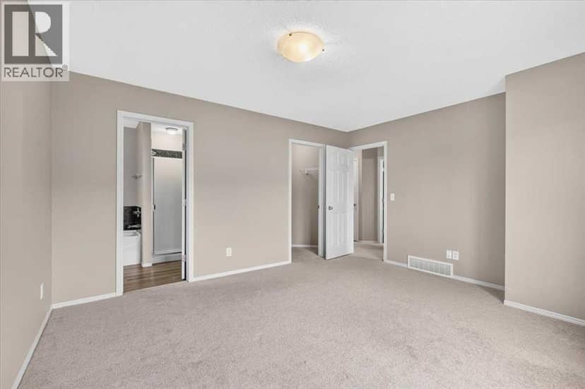 380 Royal Oak Heights NW — photo 24 of 39