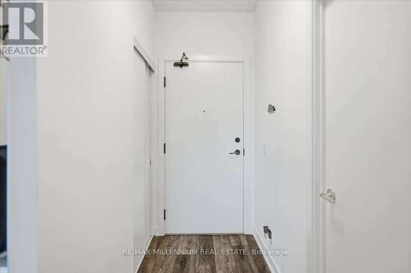 219 - 8888 Yonge Street, Richmond Hill, photo 2