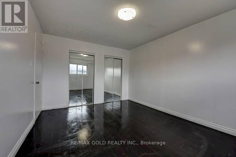 22 Kittiwake Avenue — photo 18 of 40