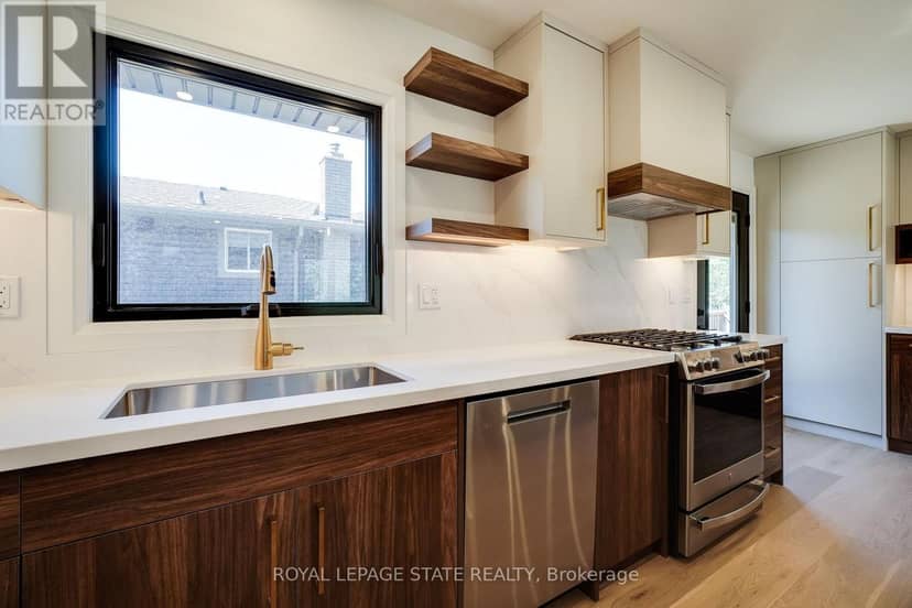 24 Royce Avenue — photo 21 of 40