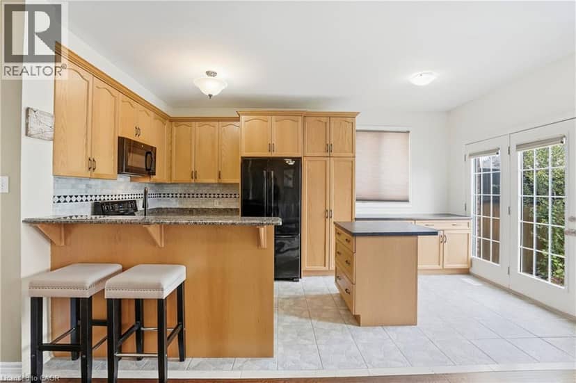 459 Highway No 8, Stoney Creek, photo 7