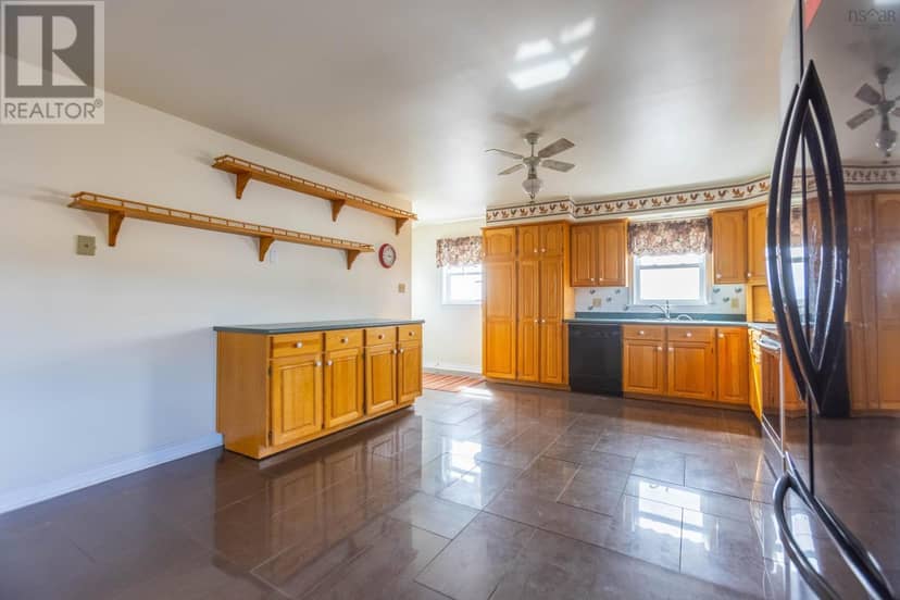 8002 Highway 209 — photo 15 of 40