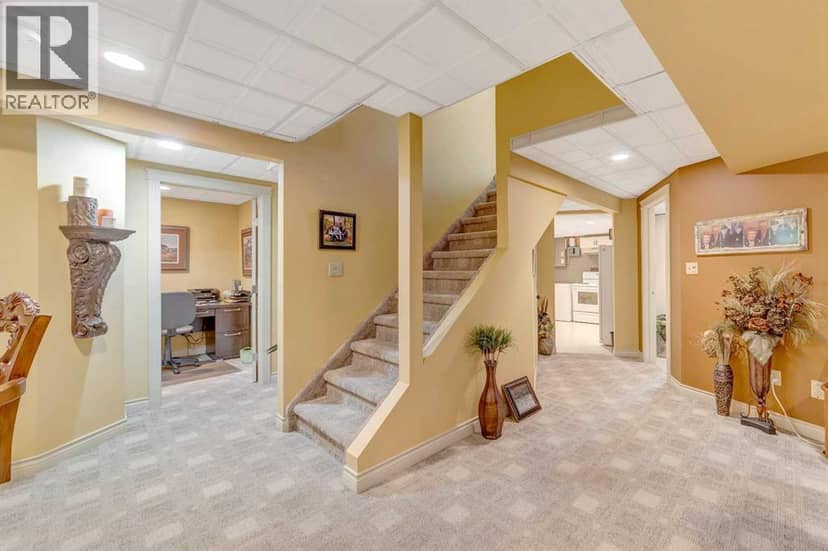 2306 52A Avenue Close — photo 30 of 40