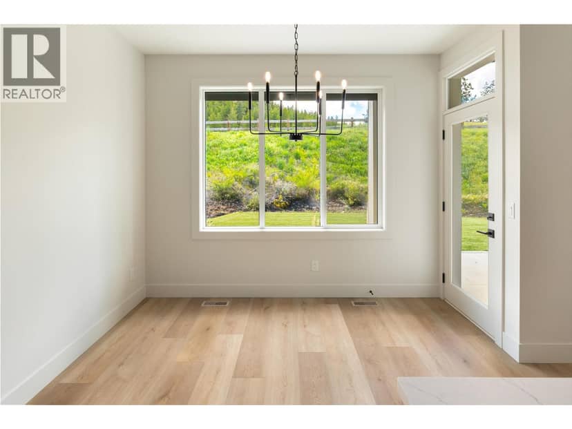 2125 Montenegro Drive, Kelowna, photo 3