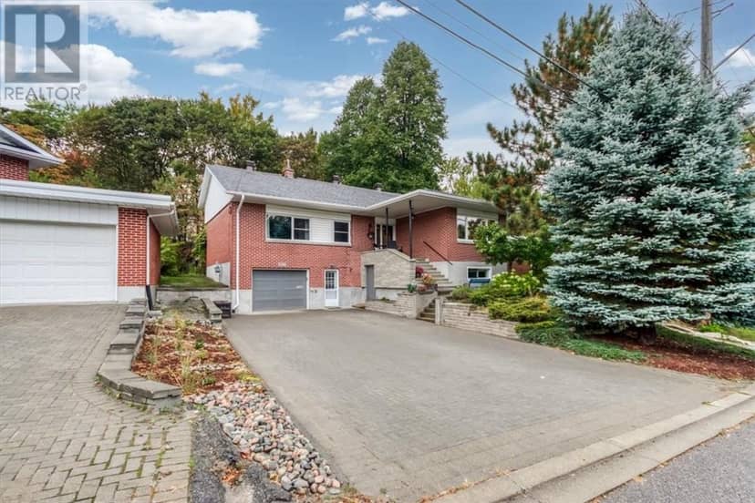 655 Beaton Avenue — photo 2 of 40