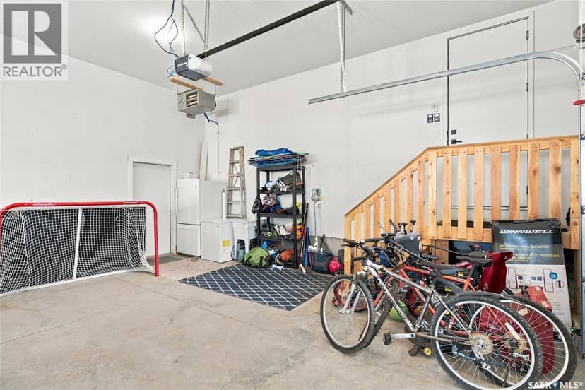 464 Woolf BEND — photo 35 of 40