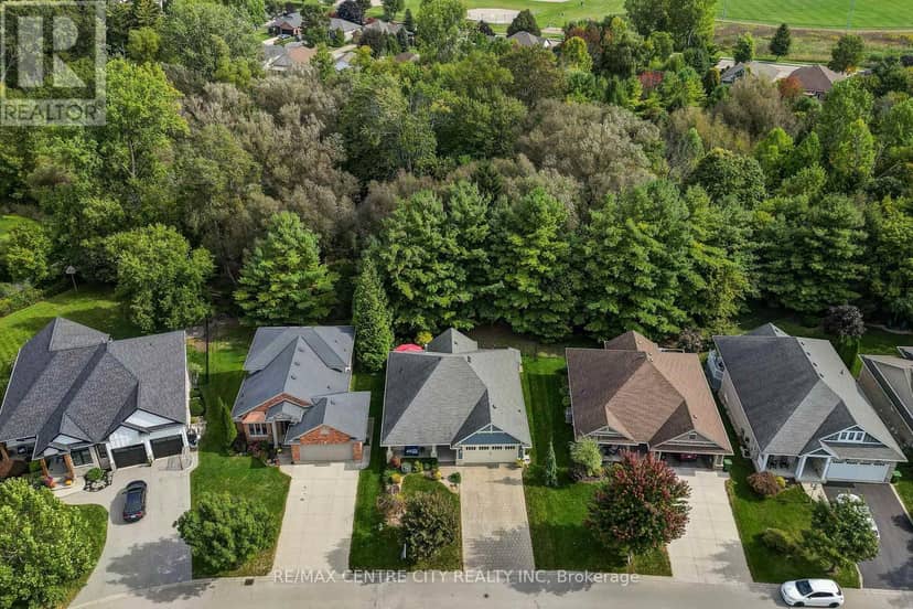 39 Hickory Lane — photo 6 of 40