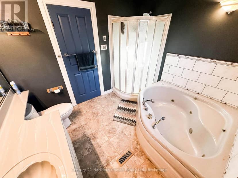 481 Goldpines Road — photo 19 of 40