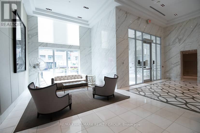 210 - 111 Champagne Avenue, Ottawa, photo 2