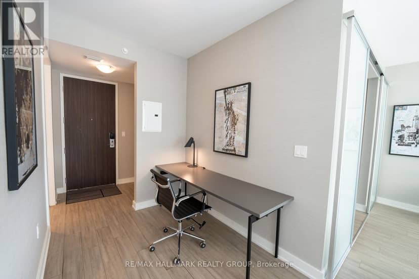 611 - 111 Champagne Avenue, Ottawa, photo 5