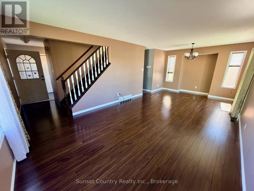 86 McMillan Avenue, Dryden, photo 5
