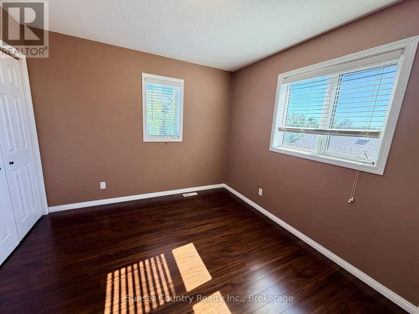 86 McMillan Avenue — photo 9 of 24