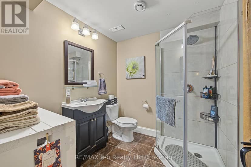 386087 Second Road — photo 33 of 40
