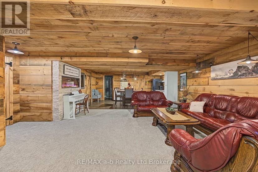 386087 Second Road — photo 35 of 40