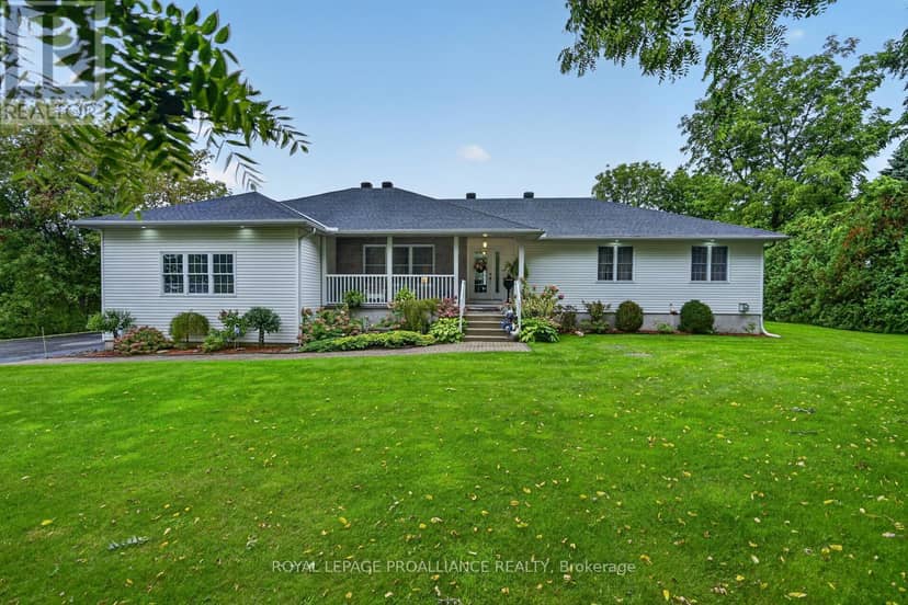 1294 County Rd 2 Road E — photo 1 of 40