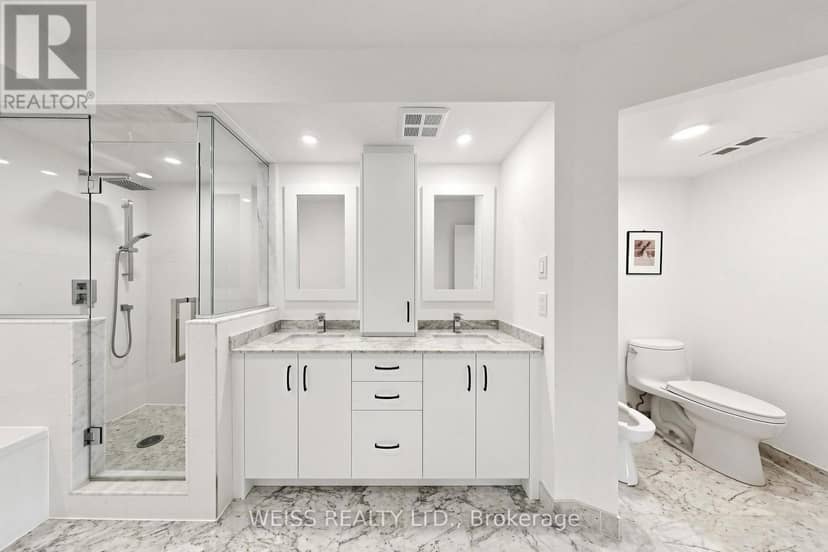 2104 - 10 Torresdale Avenue — photo 21 of 40
