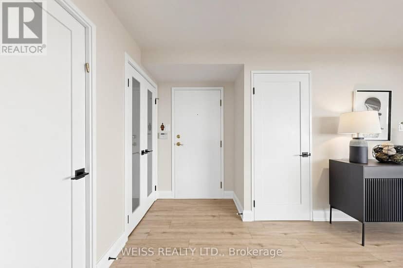 2104 - 10 Torresdale Avenue — photo 24 of 40