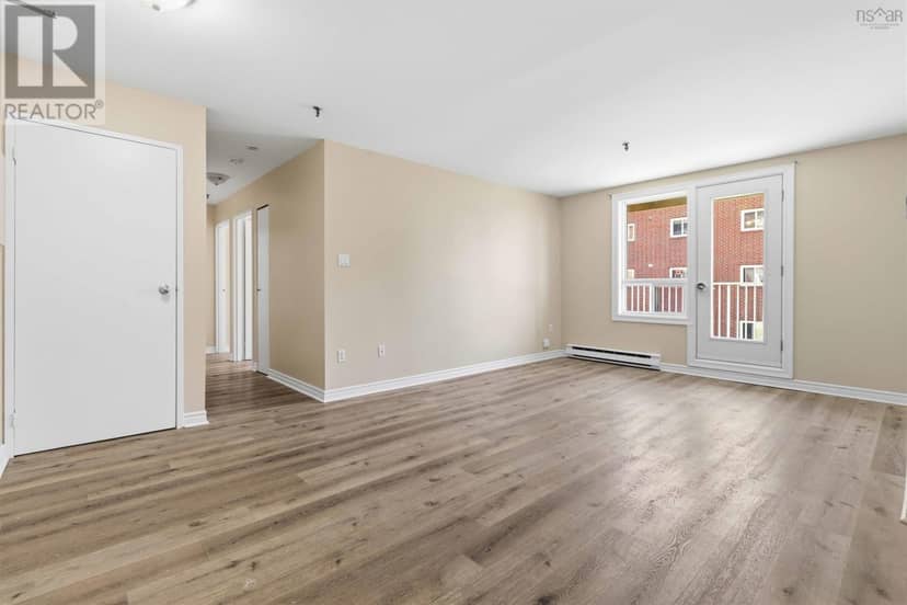 223 281 Windmill Road — photo 3 of 31