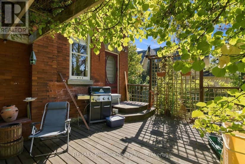 19 Sparling Street — photo 12 of 33
