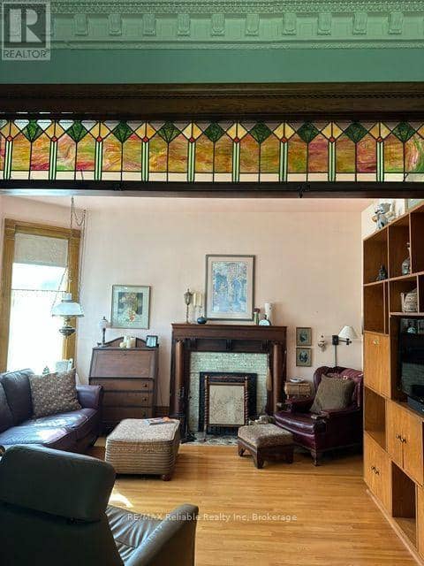 19 Sparling Street — photo 21 of 33