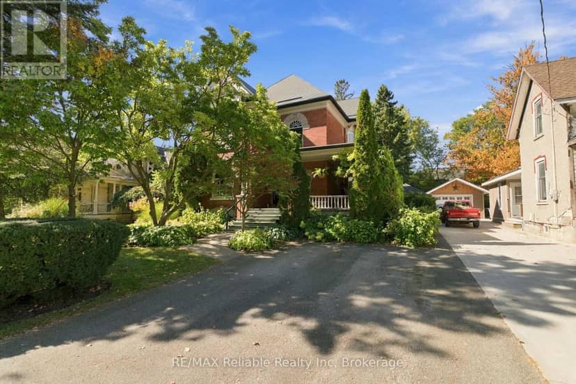 19 Sparling Street, Huron East, photo 3
