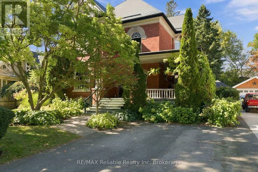 19 Sparling Street, Huron East, photo 4
