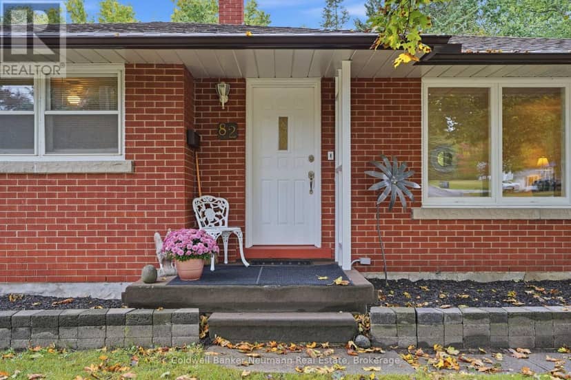 82 Knightswood Boulevard, Guelph, photo 2
