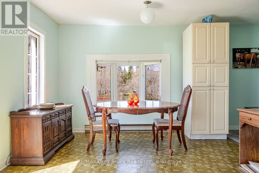 130 Crooked Hill Road — photo 19 of 40