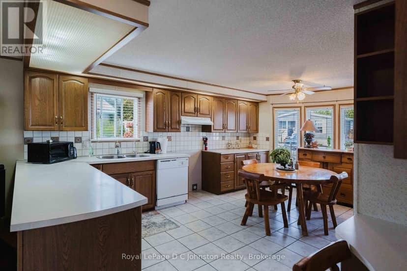 Unit # 3 - 332 Concession 6, Saugeen Shores, photo 5