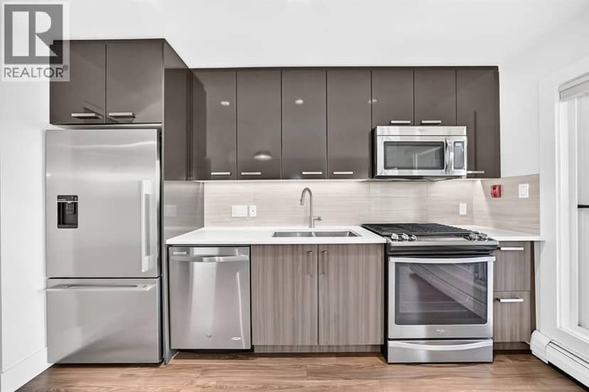 323, 510 Edmonton Trail NE, Calgary, photo 7